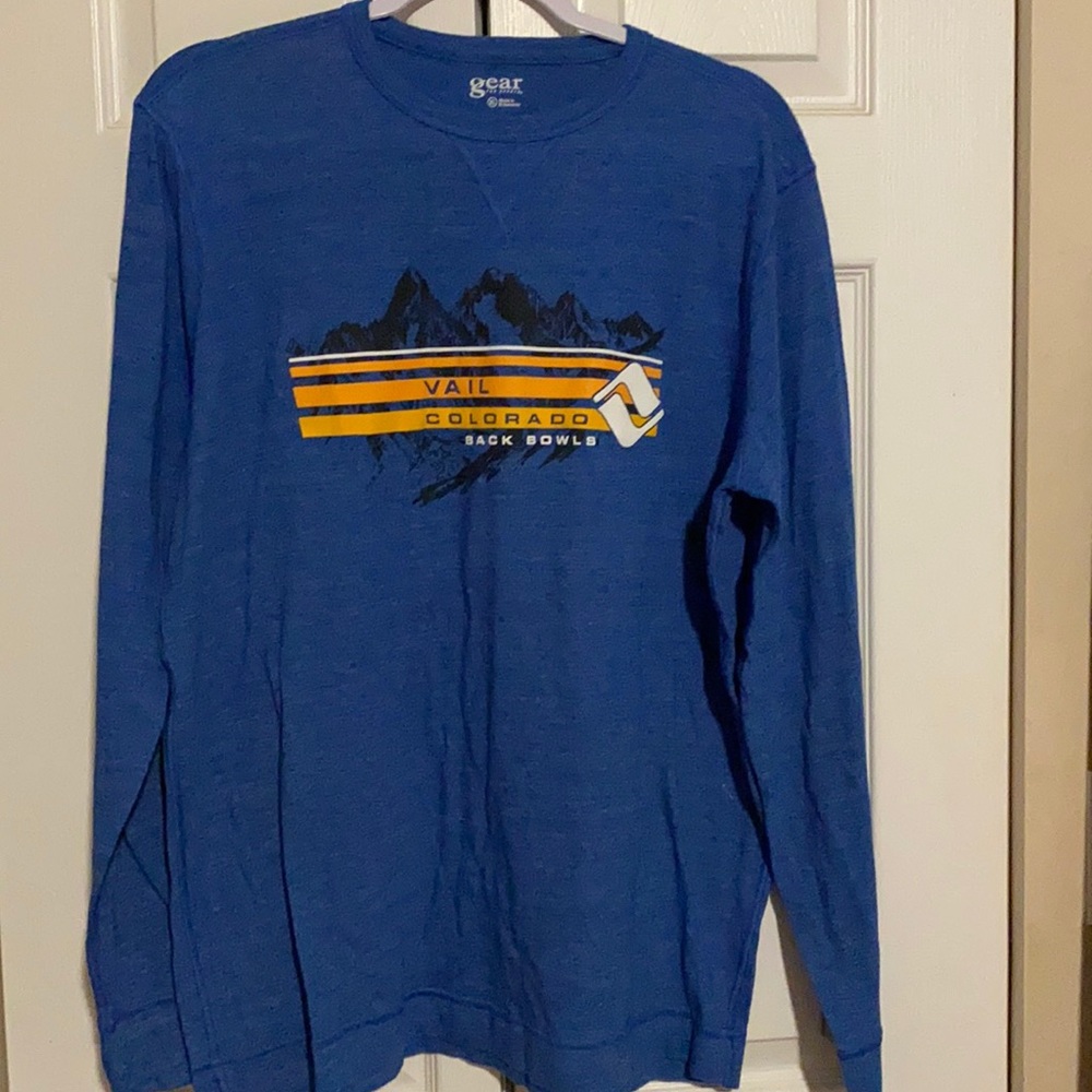 Men’s long sleeve t shirt NWOT